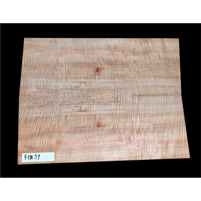 Javor Vlnitý Vrchná doska na Gitaru - Basgitaru FMA 51 - 550 x 455/430 x 5,1 mm